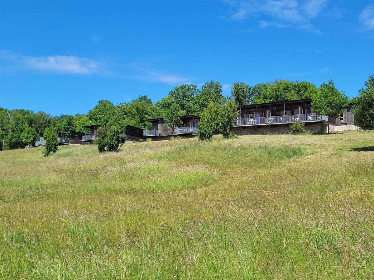 Madame Vacances Les Cottages De Valjoly Eppe-Sauvage Exterior photo